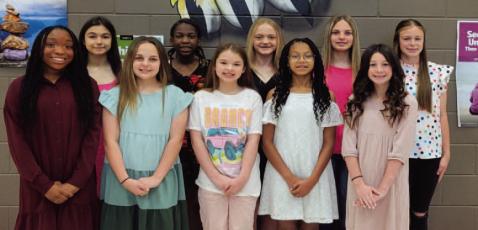 2024-2025 West Sabine Junior High Cheer Squad 2024-2025 West Sabine Junior High Cheer Squad Front row left to right Tiana Williams, Aubri McCroskey, Emmi Bennefield, Emanii Spikes, Chloe Taylor and Back row left to right Kynlee Ford, Honesti Williams, Olivia McElhaney, Makayla Worry and Abby Jo Quick
