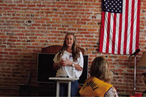 Chamber hosts Champion Oaks
