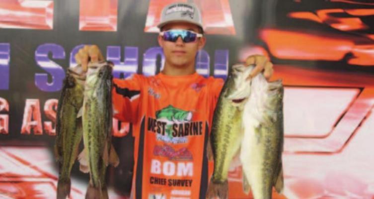 Hunter Murphy of West Sabine takes 129th place with 15.91 pounds