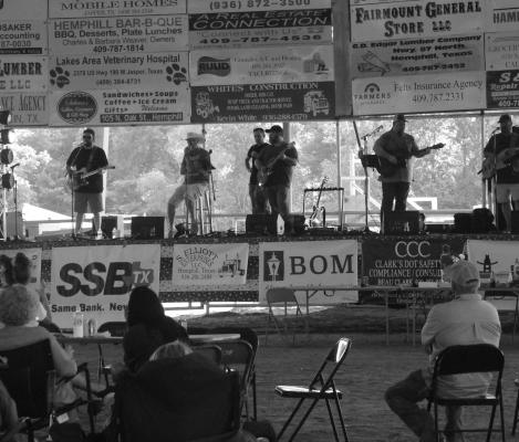 Saturday night the Phillip Glen Band brought some good music for everyone to enjoy to end the Spring Fest put on by the Sabine County Go Texans group. Reporter photo by Samantha Hill