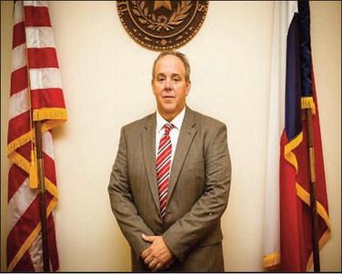 District Attorney steps down midterm ...