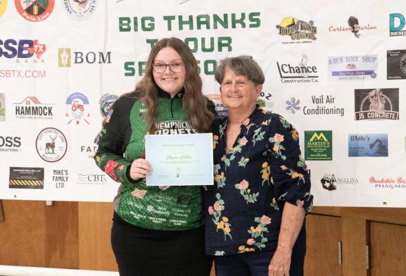 Alt Text for ImageSix Mile Garden Club awards local graduates