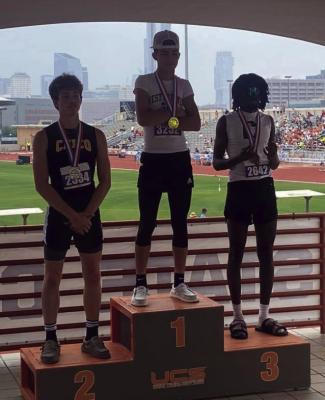 West Sabine’s Hunter Murphy wins Gold for High Jump