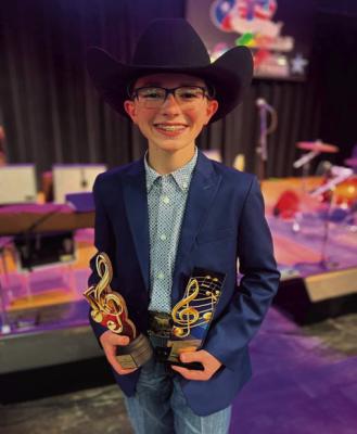 Congratulations to local singer and fiddle player, Luke Moody on a fabulous weekend at the Country Music Hall of Fame John Ritter Showcase. Moody qualified for the competition back in June with thirty others who made it thru to finals. When the dust settled, Luke walked away with the Fan Favorite award for the second year in a row and 2nd Runner up! We look forward to hearing more from this young talent as he continues honing his craft. photo submitted